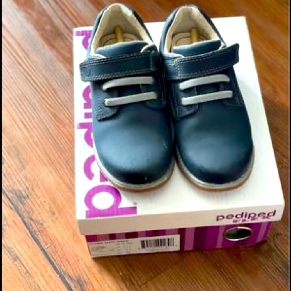 Pediped Flex boys shoes ( Size 10)